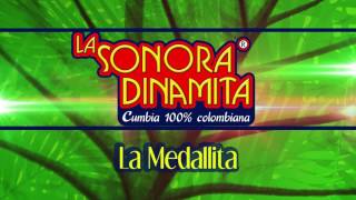 La Medallita  La Sonora Dinamita Audio [upl. by Yhtommit106]