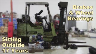 Fixing a Forklift that Sat in a Field for 17 Years  Brake Job and Rear Wheel Bearings  Part 1 [upl. by Ecnav]