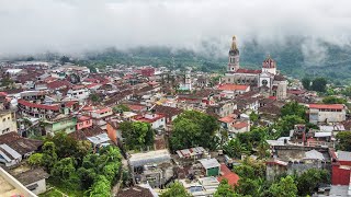 ¿Es este el Pueblo Mágico MÁS BONITO de México 🇲🇽  Cuetzalan en la sierra norte de Puebla 🌿☕🦶🏻 [upl. by Wurtz758]