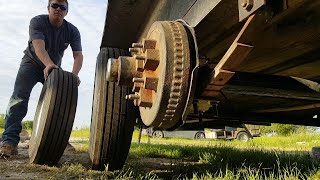 Replacing Trailer Axles [upl. by Uah]