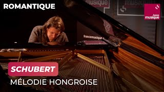 Schubert  Mélodie hongroise D 817 David Fray [upl. by Eisnyl]