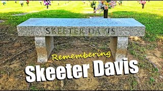 FAMOUS GRAVESinger Skeeter Davis The End Of The World In Nashville TN [upl. by Staal794]