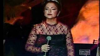 Shakila  Zendegi Live in Concert  شکیلا  زندگی [upl. by Lenad6]