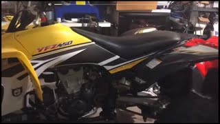 EASY yfz450 Carb Removal [upl. by Spence638]