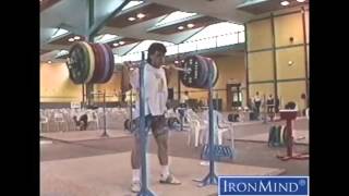 Olympic Squats vs Powerlifting Squats [upl. by Khai]