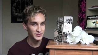 Perfume Review Christina Aguilera [upl. by Hedwig]