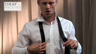 How TO TIE A SKINNY TIE [upl. by Gawain]