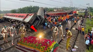 अल्लाह के वली पीर खम्मन की जिंदा करामत देखकर सब लोग हैरान हो गये 😱  Train ki Patri Par Mazar [upl. by Terhune]