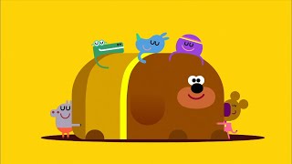 Duggee Hugs  Hey Duggee Official [upl. by Andryc]